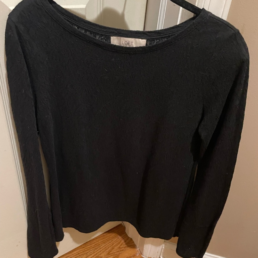 Black lace shirt size medium